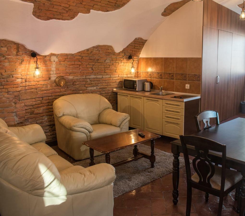 Wine Studio Central Residence Sibiu Exterior photo